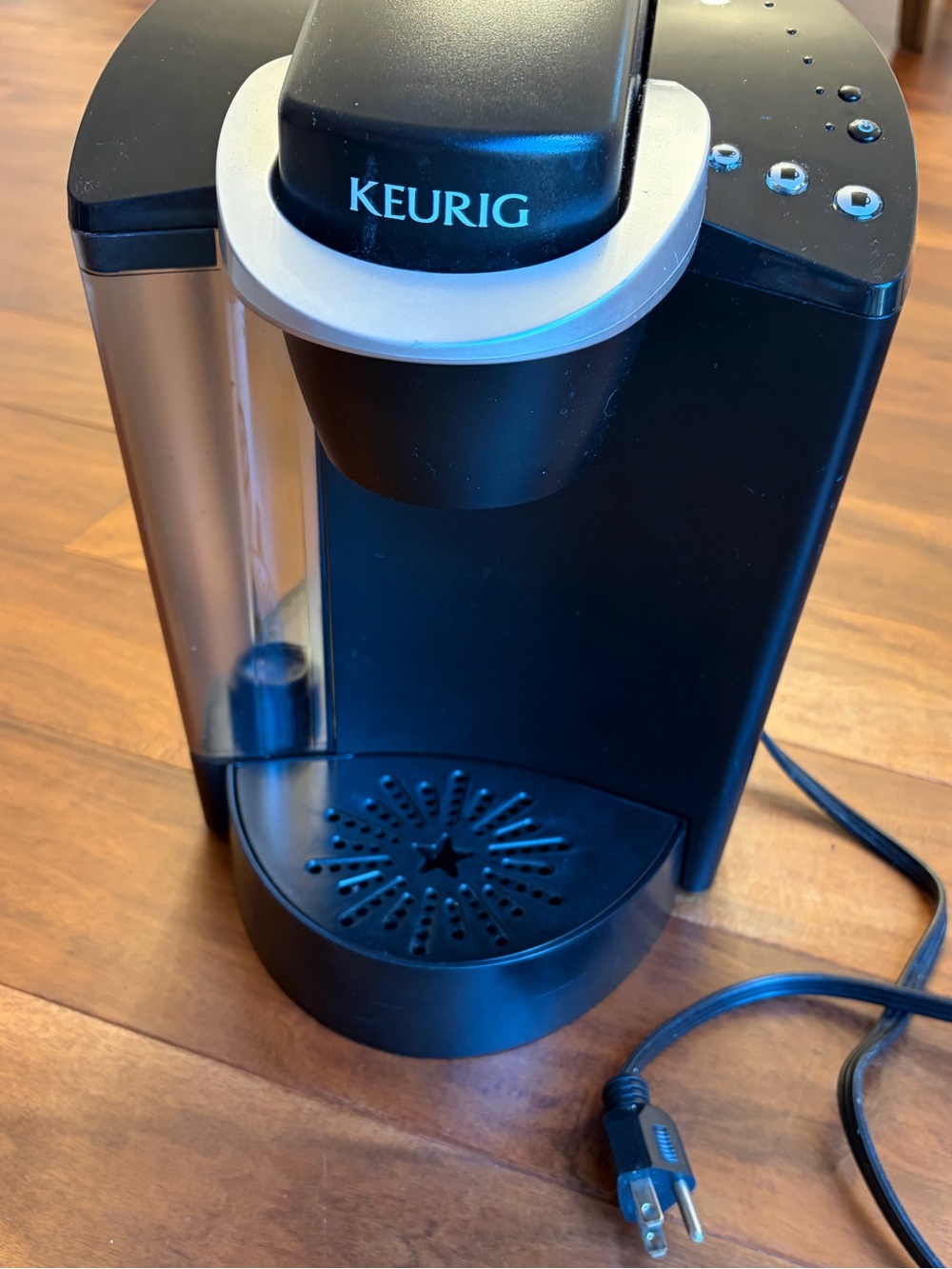 Keurig Single-Serve Coffee Maker in Black with Silver Accent
